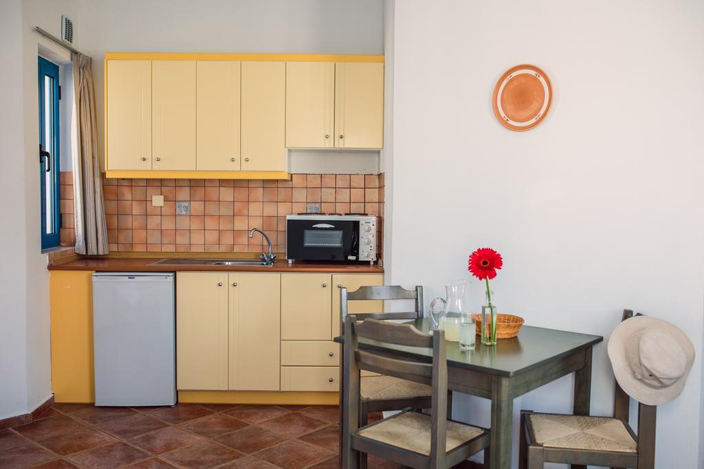 Iliana Hotel Panormos  Экстерьер фото