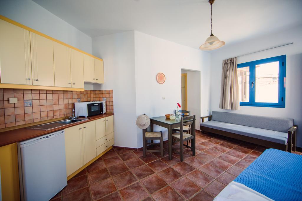 Iliana Hotel Panormos  Экстерьер фото