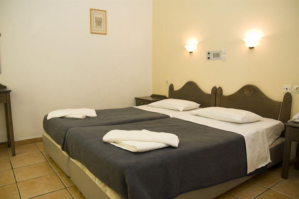 Iliana Hotel Panormos  Номер фото